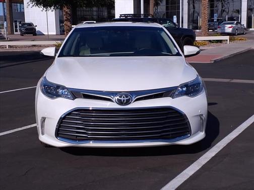2017 Toyota Avalon SEDAN