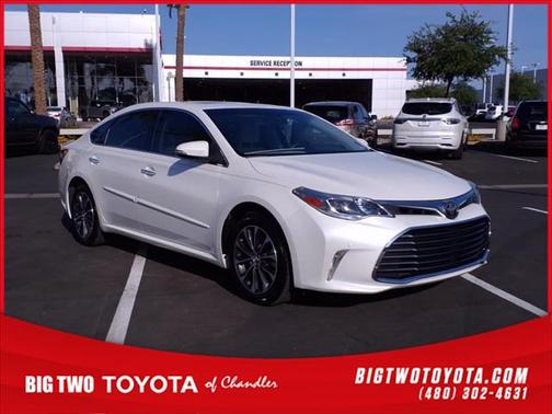 2017 Toyota Avalon SEDAN