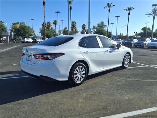 2024 Toyota Camry Hybrid SE