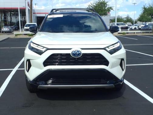 2022 Toyota RAV4 Hybrid SE