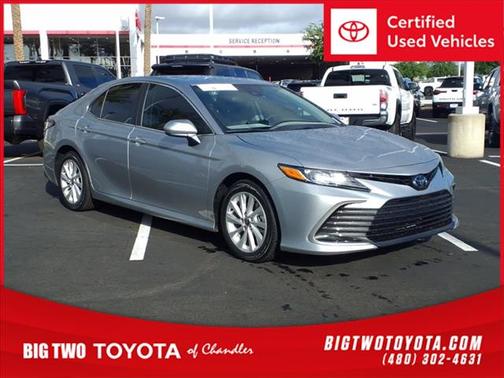 2024 Toyota Camry LE