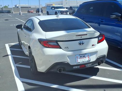 Halo 2024 Toyota GR86 Premium