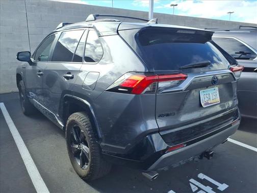2021 Toyota RAV4 Hybrid SE