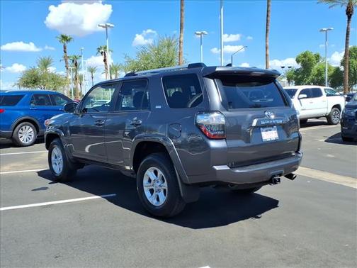 2022 Toyota 4Runner SR5