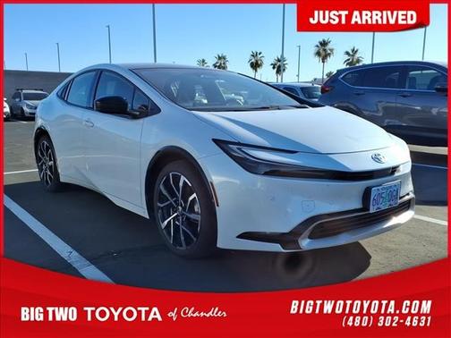 WHITE 2024 Toyota Prius L