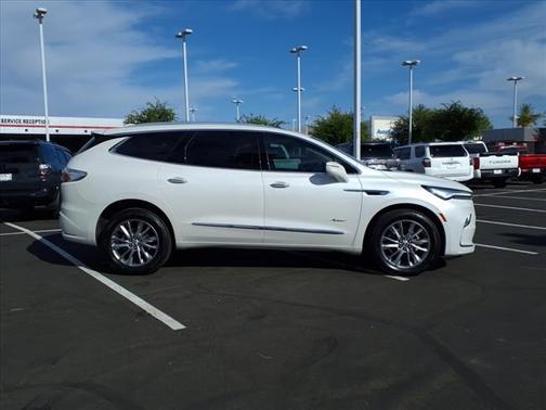 2023 Buick Enclave Avenir AWD