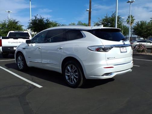 2023 Buick Enclave Avenir AWD