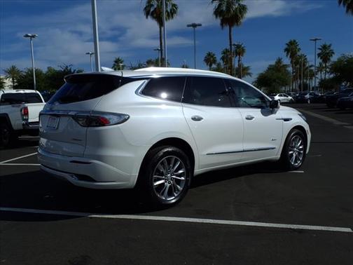 2023 Buick Enclave Avenir AWD