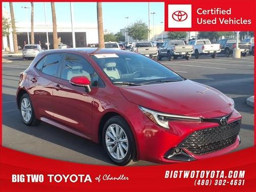 RED 2023 Toyota Corolla SE