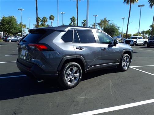 2023 Toyota RAV4 Hybrid XLE