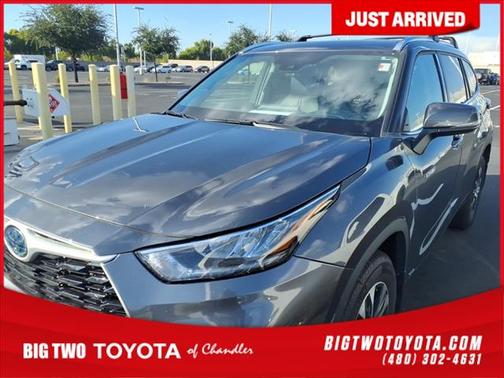 2020 Toyota Highlander Hybrid XLE