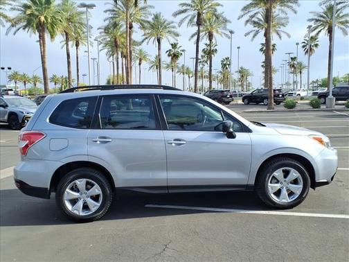 SILVER 2015 Subaru Forester 2.5i