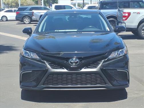 BLACK 2023 Toyota Camry SE