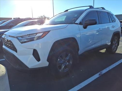 Ice Cap 2024 Toyota RAV4 Hybrid LE