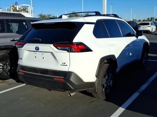 Ice Cap 2024 Toyota RAV4 Hybrid LE