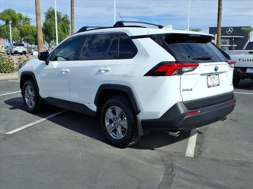 Ice Cap 2024 Toyota RAV4 Hybrid LE