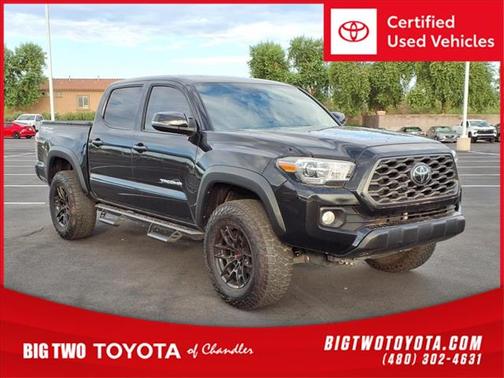 2022 Toyota Tacoma Cement/Black Fabric