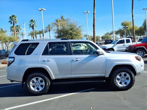 2023 Toyota 4Runner SR5