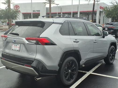 2023 Toyota RAV4 Hybrid SE