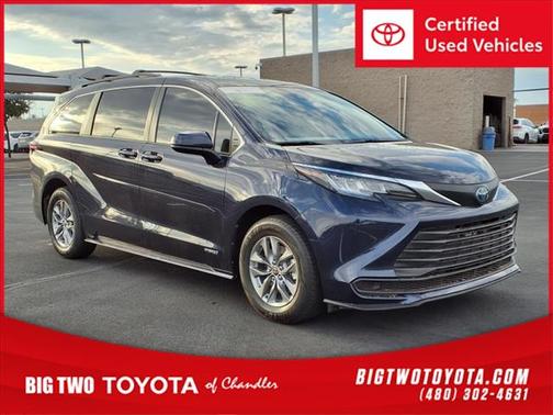 2021 Toyota Sienna LE