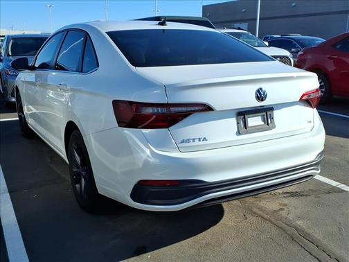 2022 Volkswagen Jetta 1.5T SE