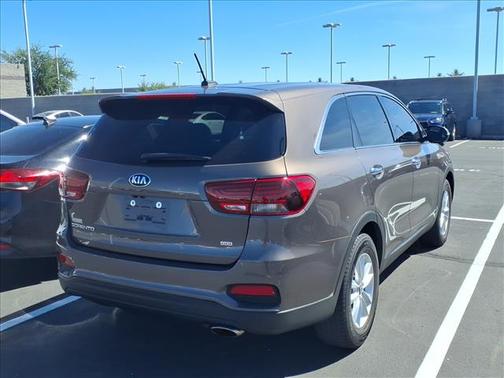 2020 Kia Sorento LX