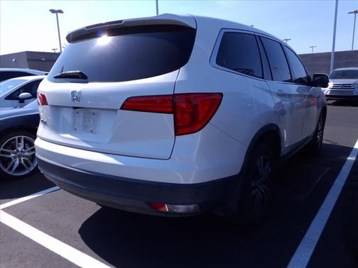 2017 Honda Pilot EX