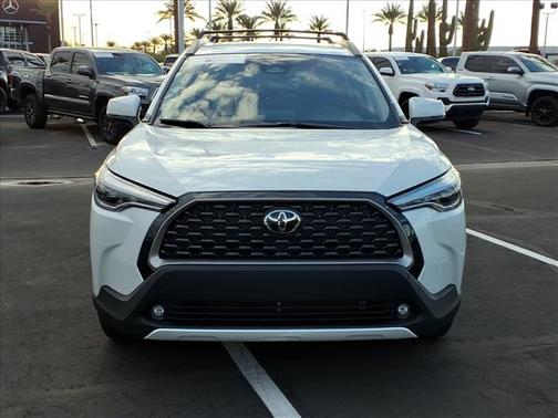 2024 Toyota Corolla Cross XLE