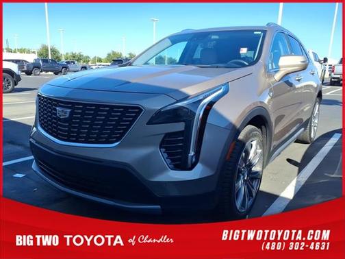 2023 Cadillac XT4 Premium Luxury
