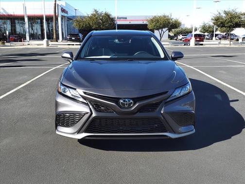 Photo 2 of 20 of 2022 Toyota Camry XSE