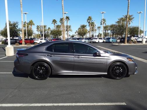 Photo 3 of 20 of 2022 Toyota Camry XSE