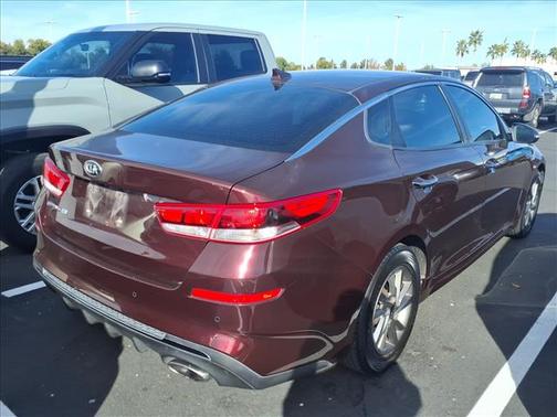 2020 Kia Optima LX