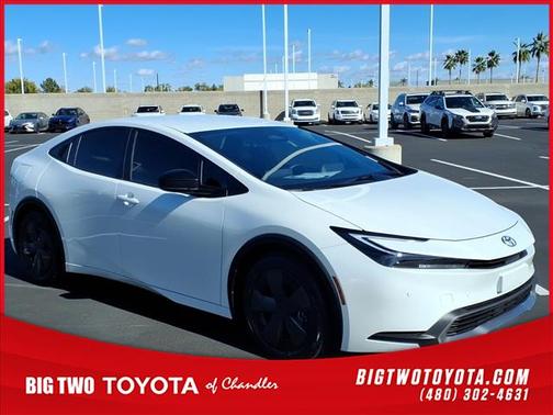 2025 Toyota Prius Plug-In Hybrid SE