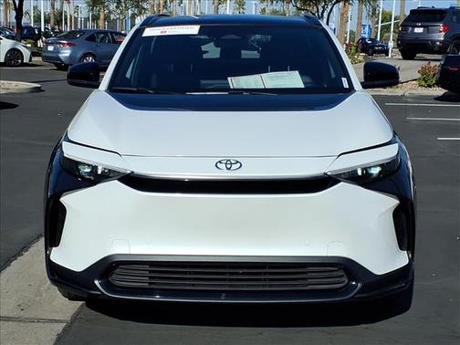 2025 Toyota bZ4X Limited