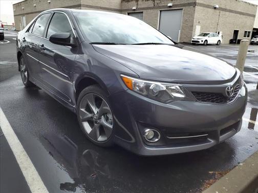 2014 Toyota Camry SE Sport