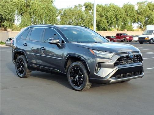 2024 Toyota RAV4 Hybrid SE