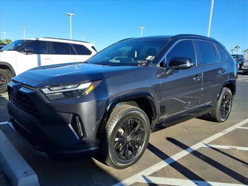 2024 Toyota RAV4 Hybrid SE