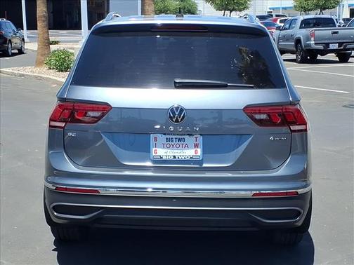 GRAY 2022 Volkswagen Tiguan 2.0T SE 4MOTION