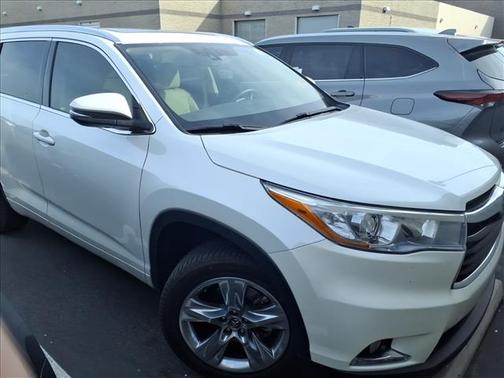 2016 Toyota Highlander 