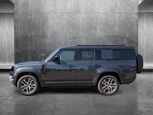 2025 Land Rover Defender 130 P300 S