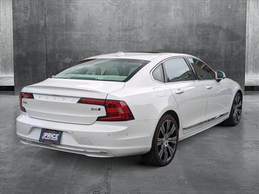 2023 Volvo S90 B6 Ultimate