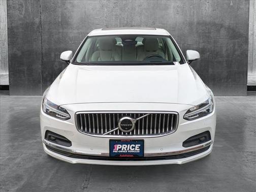 2023 Volvo S90 B6 Ultimate
