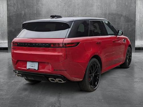 2025 Land Rover Range Rover Sport SE