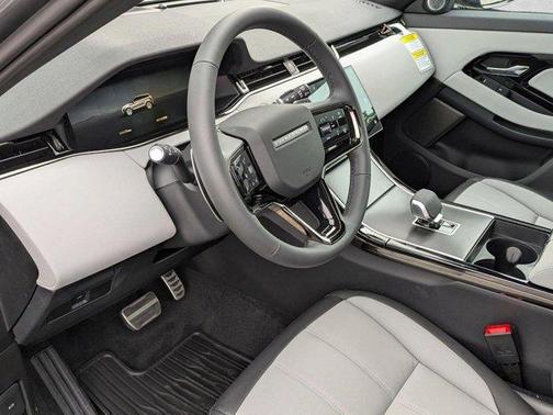 Eiger Grey Metallic 2026 Land Rover Range Rover Evoque Dynamic SE
