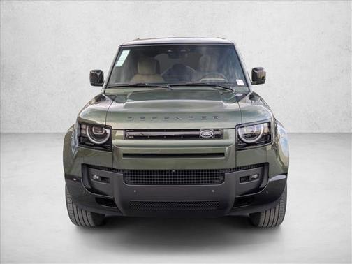 2026 Land Rover Defender P400 X-Dynamic SE