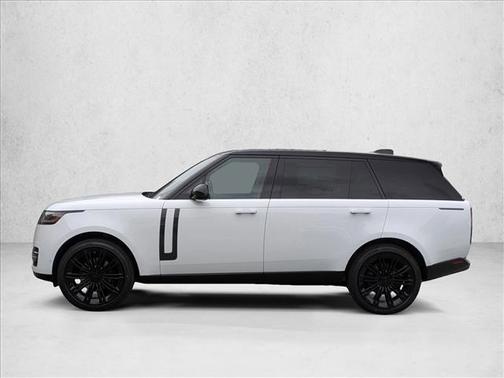 Fuji White 2026 Land Rover Range Rover P400 SE 7 Seat
