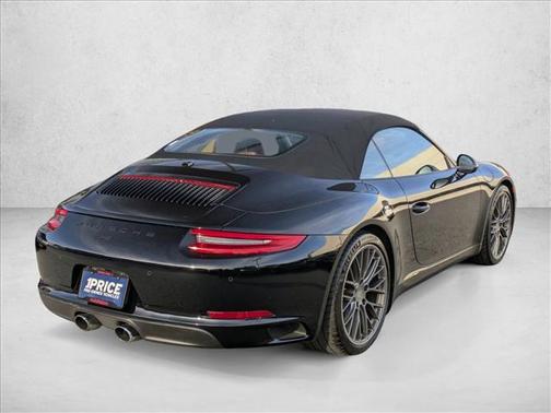 2017 Porsche 911 Carrera