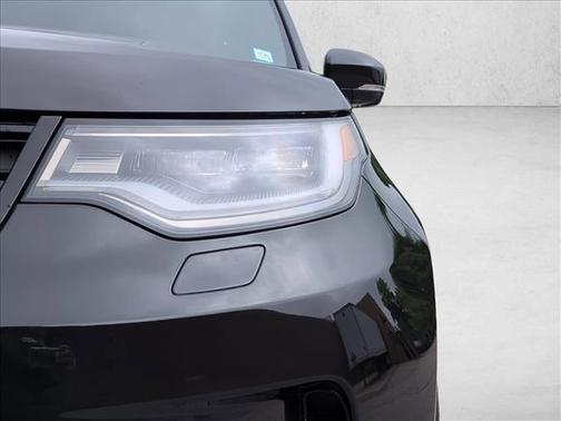 2024 Land Rover Discovery P360 Dynamic SE