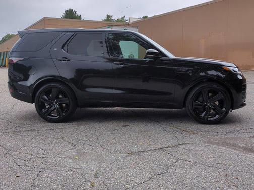 2024 Land Rover Discovery P360 Dynamic SE