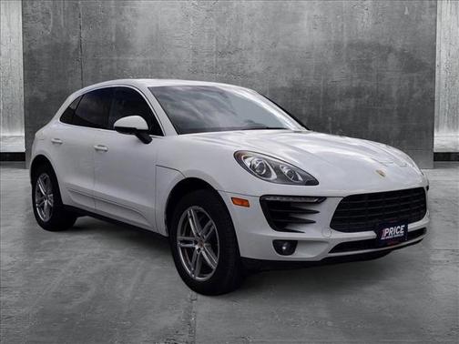 2016 Porsche Macan S